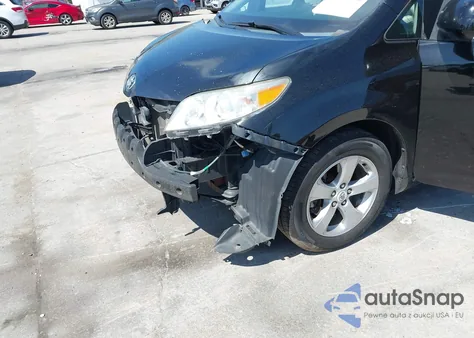 2012 Toyota Sienna Le V6 8 Passenger from USA, damaged, VIN 5TDKK3DCXCS229022